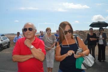 Acto de descubrimiento de la placa de la calle de Farmacéutico Francisco Artiles Betancor (Foto TA)